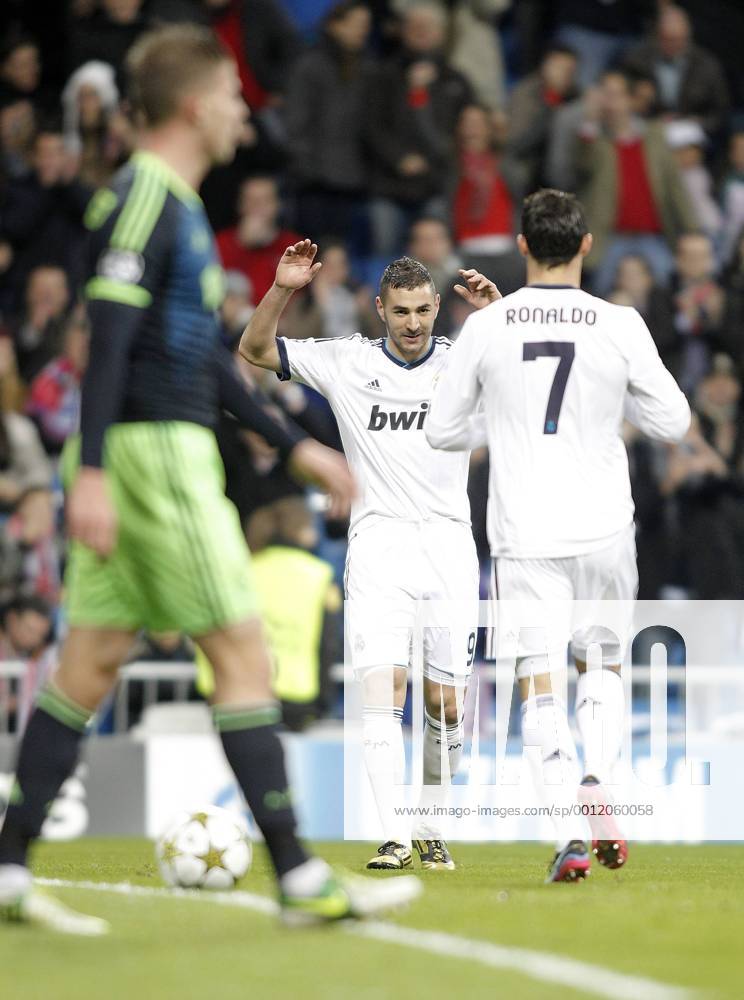 Real Madrid s Cristiano Ronaldo and Karim Benzema celebrate during Champions League Match. December 04, 2012. (201212042278)