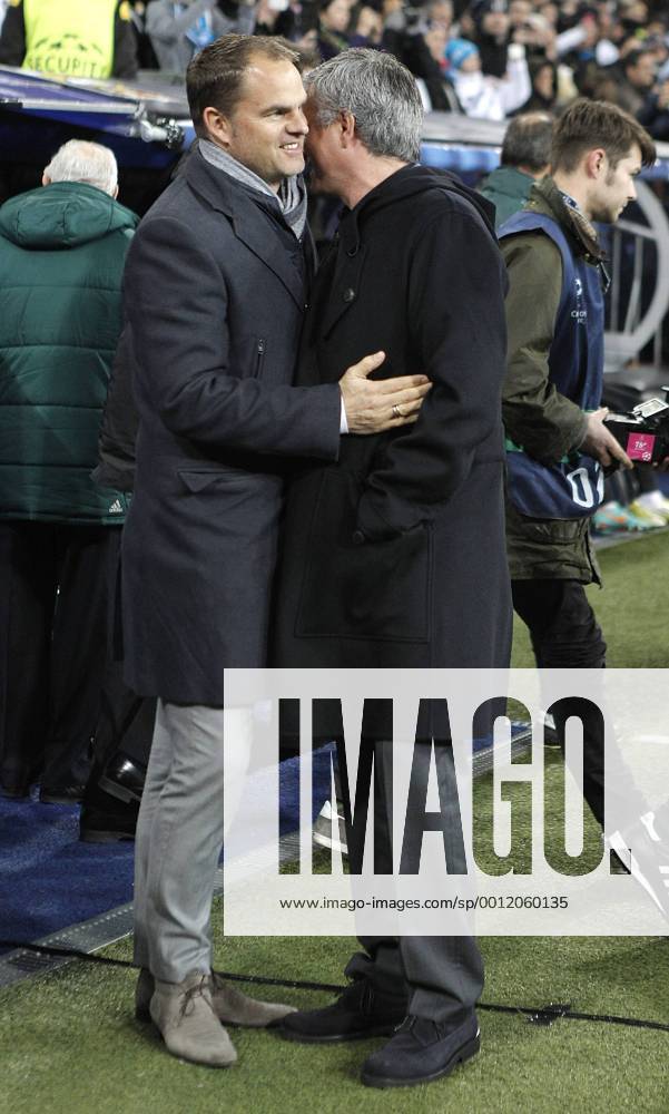 Real Madrid s coach Jose Mourinho and AFC Ajax s coach Frank de Boer during Champions League Match. December 04, 2012. (20134035)