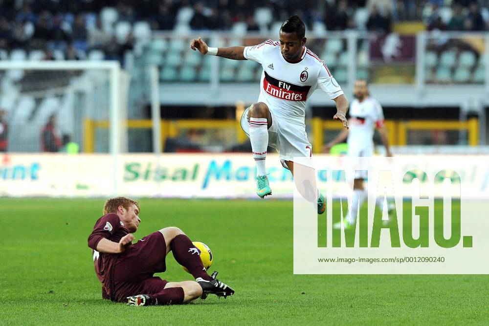 IPP20121209 Football - soccer: Serie A, FC Turin - AC Mailand, robinho e gazzi (Hinweis: Verwendung nur in Deutschland - only Germany) ZWEIx PhotoxPressx