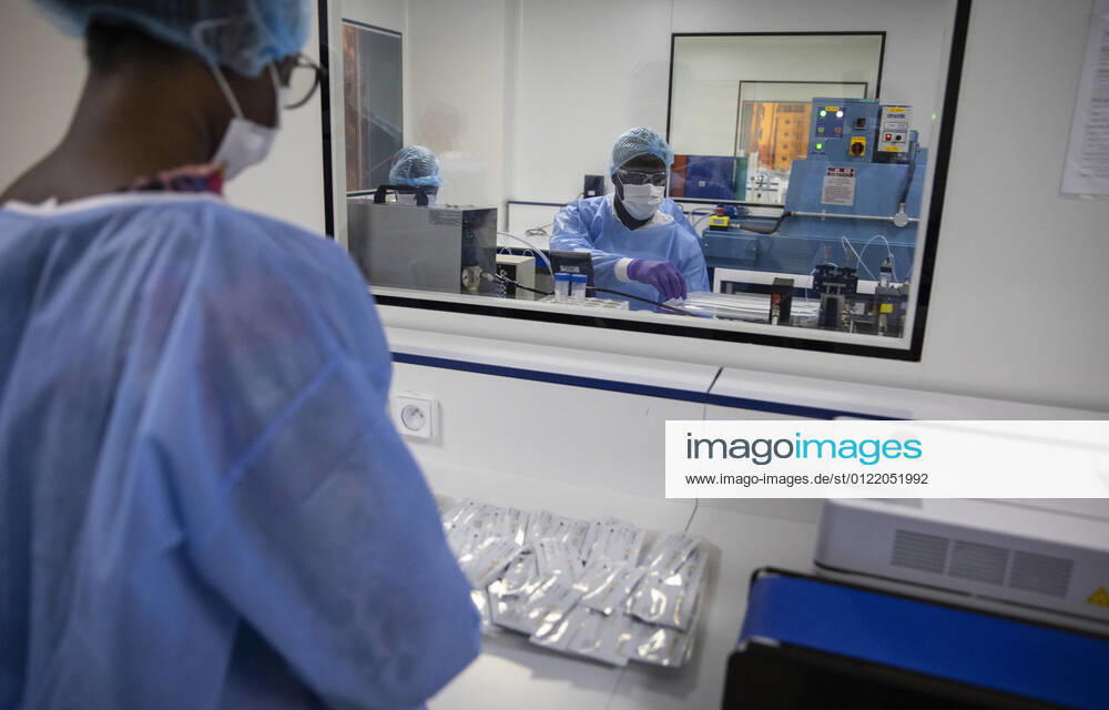 Production of antigen tests at the Pasteur Institute for Senegal, Dakar, 17 06 2021 Khombole Senegal