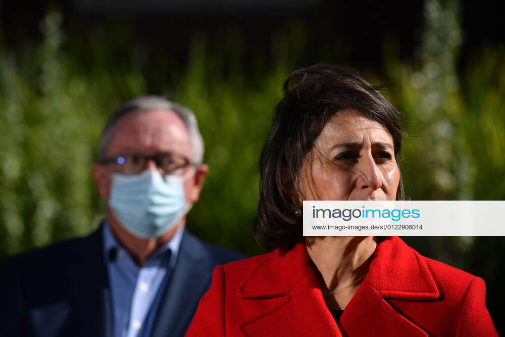 GLADYS BEREJIKLIAN COVID19 PRESSER, NSW Health Minister Brad Hazzard and Premier Gladys Berejiklian speaks to the media during a press conference in Sydney, Saturday, June 26, 2021. ( NO ARCHIVING, , NO USE IN BOOKS WITHOUT CONSENT SYDNEY NSW AUSTRALIA
