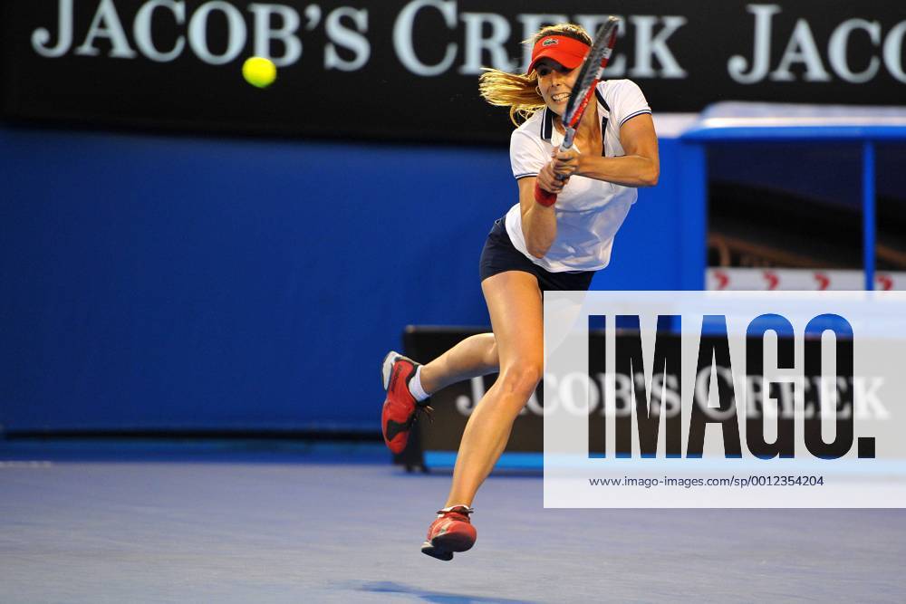 Alize Cornet (FRA) TENNIS : Open d Australie - Melbourne - 16 01 2013 Bouyer Tennismag Panoramlc