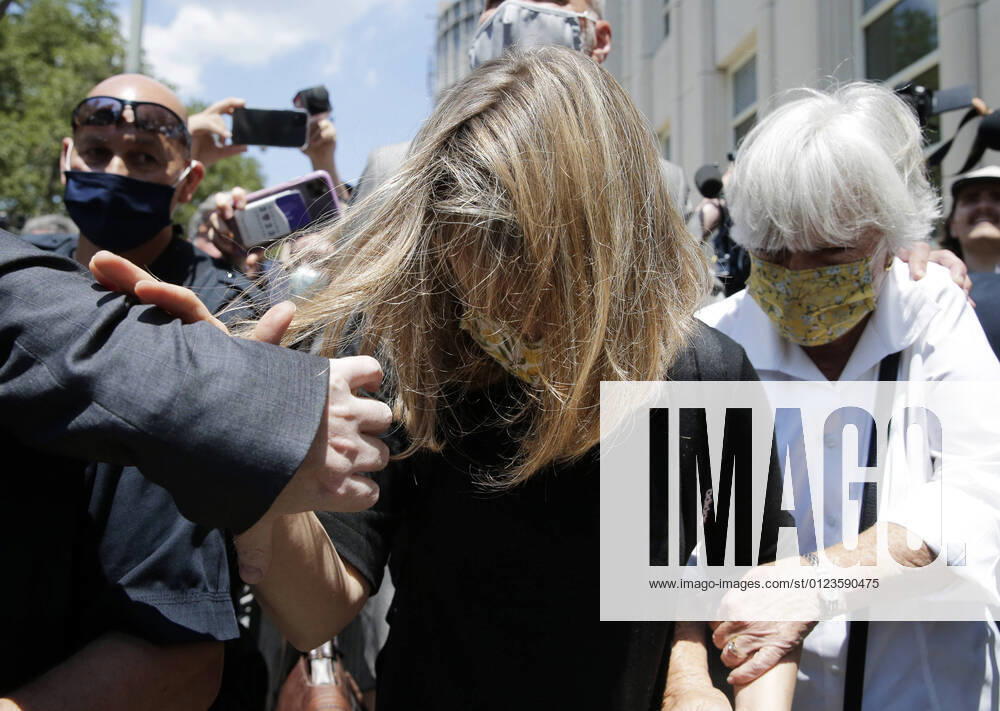 Allison Mack exits the Brooklyn Federal Courthouse after her sentencing on Wednesday, June 30, 2021 in New York City. Mack, who gained fame in the TV series Smallville , pleaded guilty to racketeering charges in the case involving the cult-like group Nxivm and was sentenced today to 3 years in prison. NYP20210630111 JohnxAngelillo
