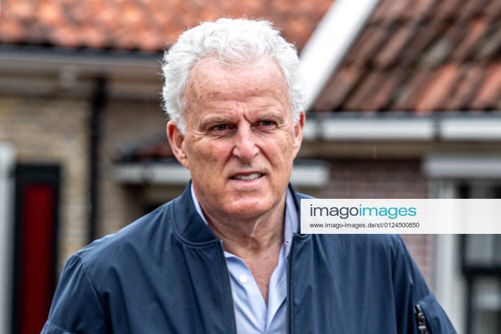 De Rijp, The Netherlands Peter R de Vries during the set for the shooting of The Great Sinterklaas Film in De Rijp ANP Dutch Height Patrick Harderwijk
