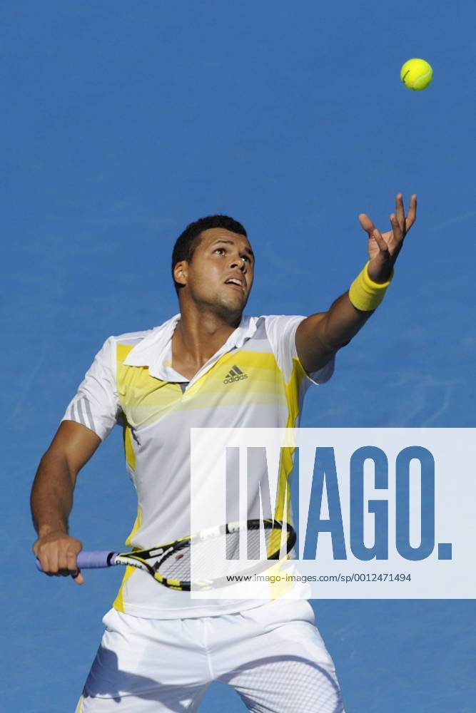 Melbourne, Australia. Jo-Wilfried Tsonga of France prepares to serve in his match on day eight of the Australian Open from Melbourne Park. xEstherxLimx ActionPlus16568