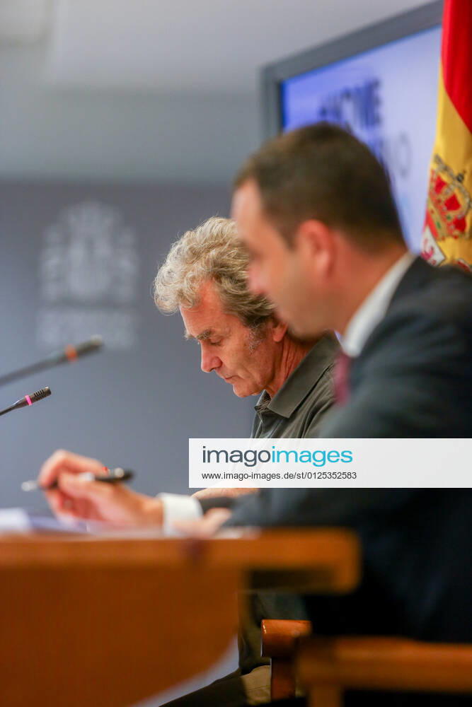 The director of the Center for Coordination of Alerts and Health Emergencies, Fernando Simon, during a conference to report on the Covid-19 pandemic, July 12, 2021, at the Ministry of Health, Madrid, (Spain). At the conference, Fernando Simon has reported that the incidence has risen this Monday to 368 cases in 14 days, and in the case of unvaccinated and aged below 30 years stands at 800. HEALTH;COVID-19;PANDEMIC;FERNANDO SIMON LagenciaEP PRESS R.Rubio.POOL 07 12 2021 Madrid, (Spain) Madrid, (Spain) Spain