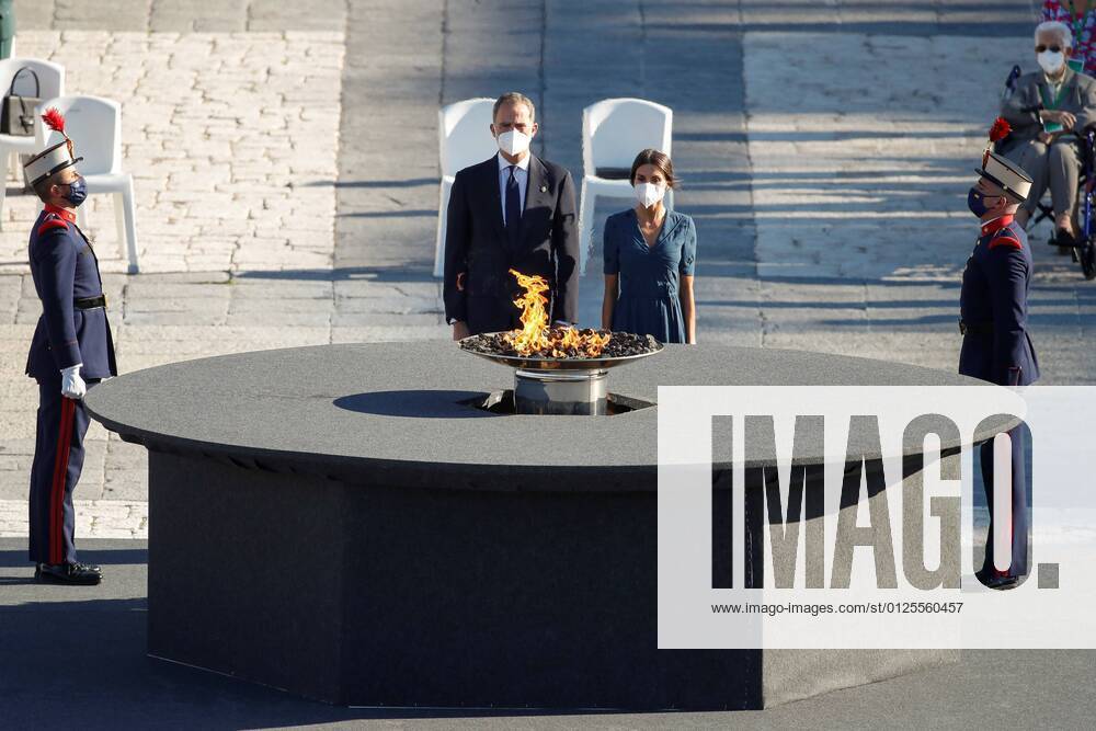 Spain s King Felipe VI and Queen Letizia attend the second official ceremony to pay a tribute to victims for COVID-19 at Royal Palace, in Madrid, Spain, 15 July 2021. Spain King Felipe VI and Queen Letizia chair the ceremony in memory of victims of the disease specially recalling paramedics died due to coronavirus one year and four month after the beginning of the pandemic. State tribute to victims for COVID-19 !ACHTUNG: NUR REDAKTIONELLE NUTZUNG!