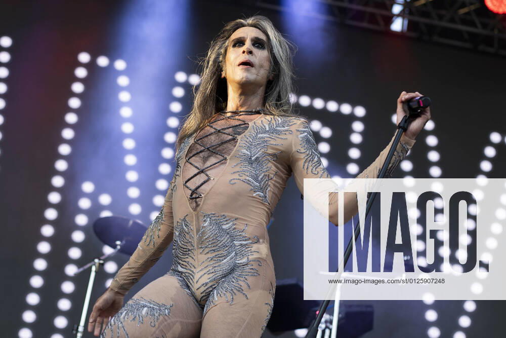 Singer Mario Vaquerizo performs prior to the Nancys Rubias concert at the Noches del Botanico festival in Madrid. Madrid Spain - ZUMAs197 20210716_zaa_s197_170