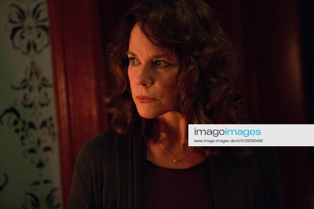 Barbara Hershey Characters: Lorraine Lambert Film: Insidious: Chapter 2 (USA CAN 2013) Director: James Wan 13 September 2013