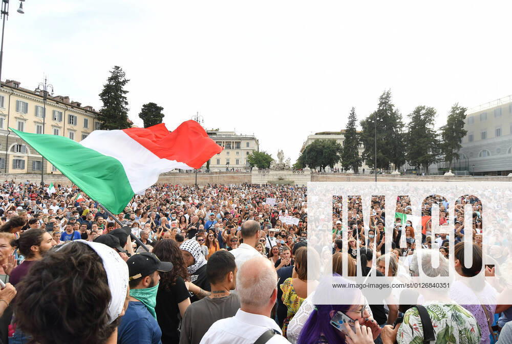 Rome, Protest demonstration throughout Italy against the mandatory vaccination certificate wanted by the government. Pictured: