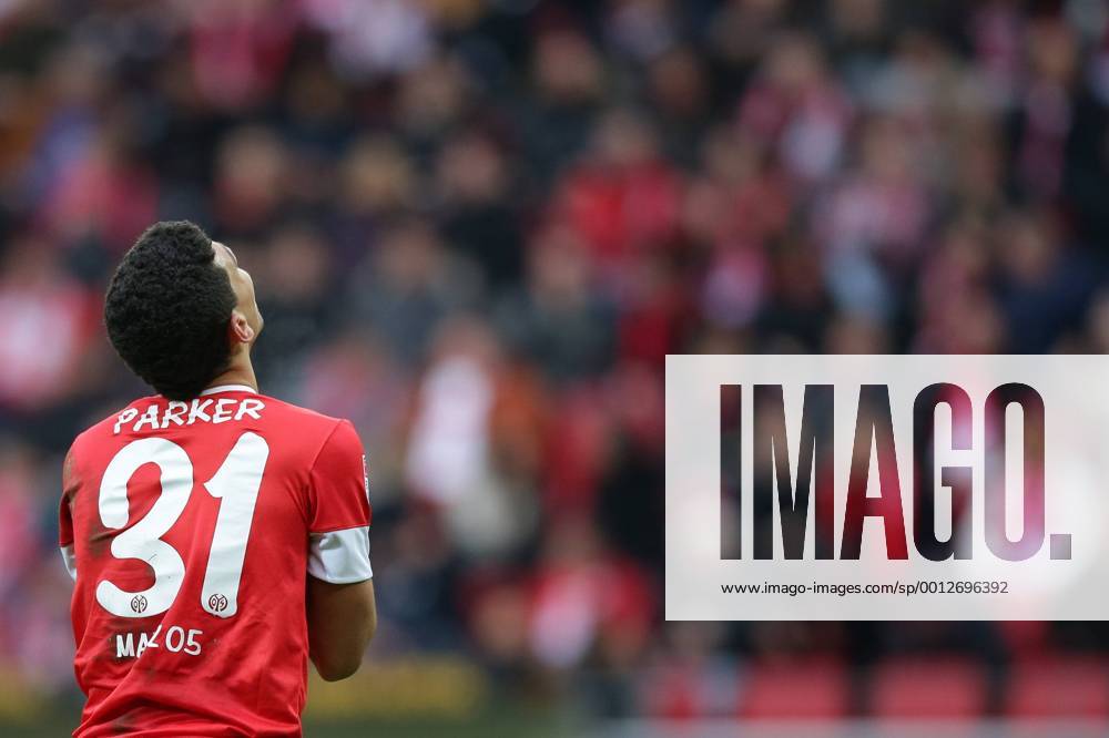Fussball Bundesliga FSV Mainz 05 - FC Bayern Muenchen Spieltag 20 Fussball Maenner Saison 2012 13 Shawn PARKER (FSV Mainz 05 - 31) enttaeuscht nach vergebener Chance