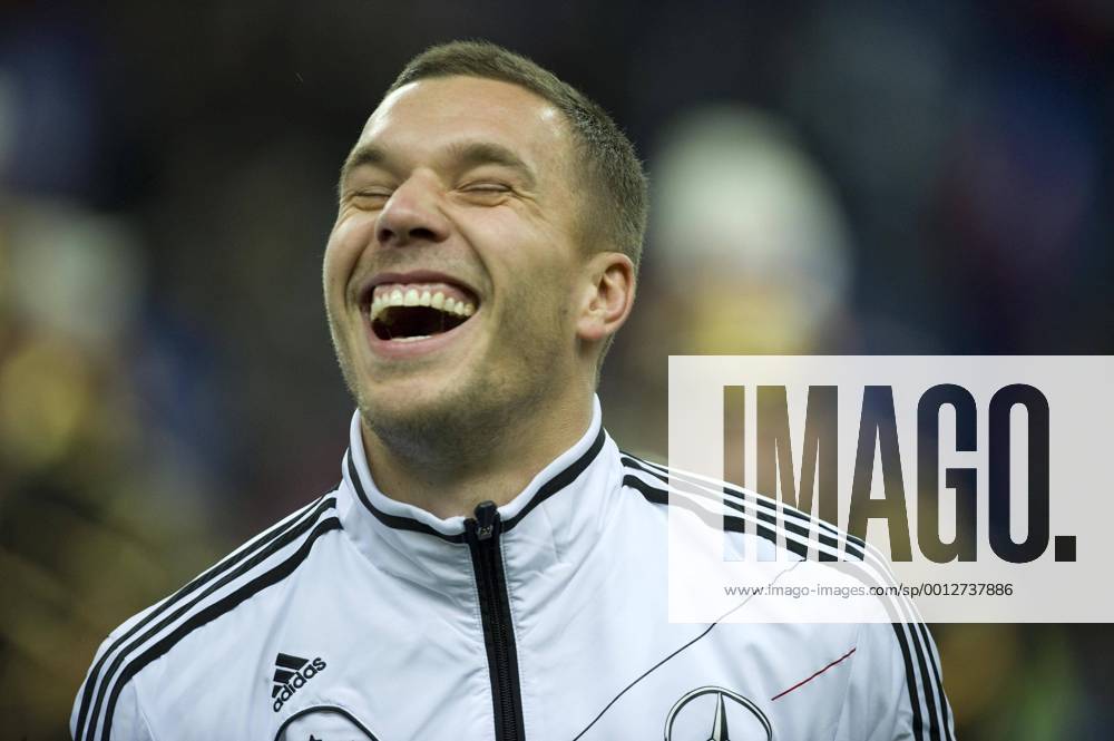 Lukas PODOLSKI (GER) freut sich, Fussball Laenderspiel, Frankreich (FRA) - Deutschland (France