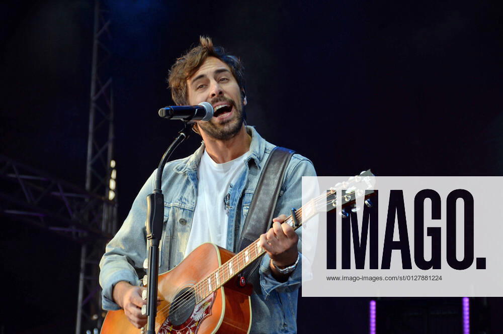 Hamburg the 31 07 2021, Max Giesinger live with his program The Journey on stage at Cruise Inn Open Air on the grounds of Cruise Center Steinwerder in the Port of Hamburg Max Giesinger live with his program The Journey back on stage , Hamburg Hamburg Germany Steinwerder