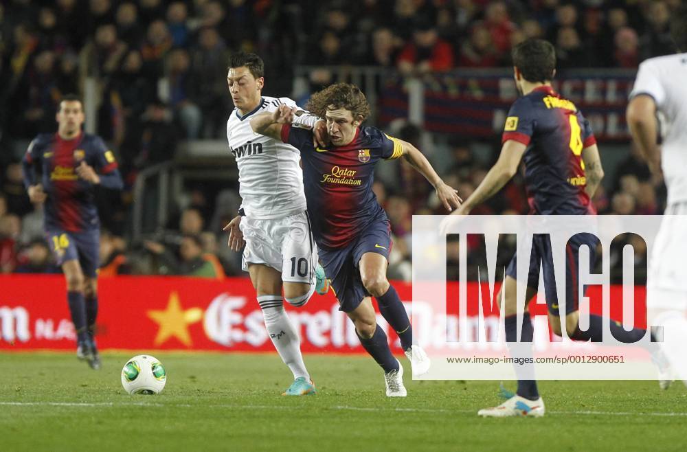 Copa del Rey. FC Barcelona vs Real Madrid. Mesut Özil gegen Carles Puyol