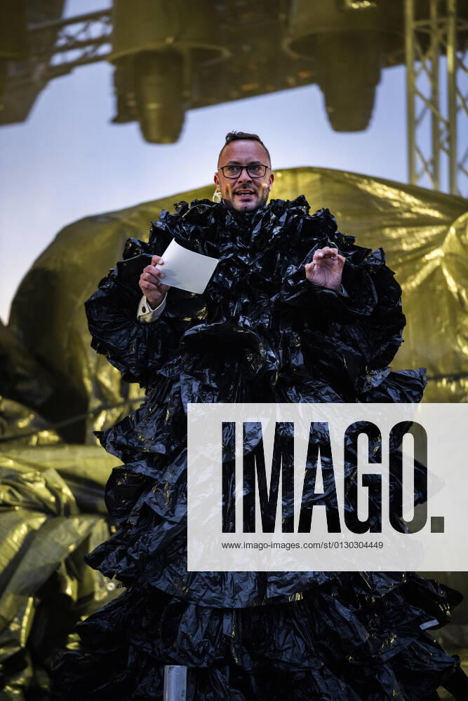 Host Jacob Fauerby on stage at Eurogames opening ceremony in Faelledparken in Copenhagen, Wednesday 18 August 2021, Copenhagen Denmark