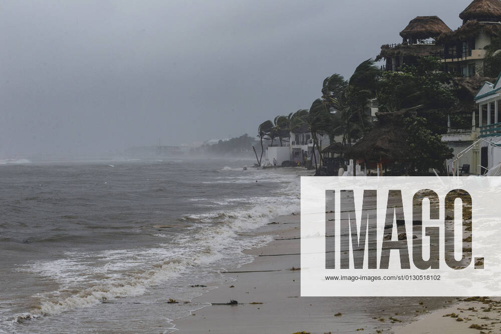 KW33 Hurrican Grace Hits Playa Del Carmen Coast strong gusts of wind cause the palm trees to move while Category 1 Hurricane Grace hit Playa del Carmen in the Mexican Caribbean. On August 19, 2021 in Playa Del Carmen, Mexico. Playa Del Carmen Quintana Roo Mexico group-hurrican210819_npduM