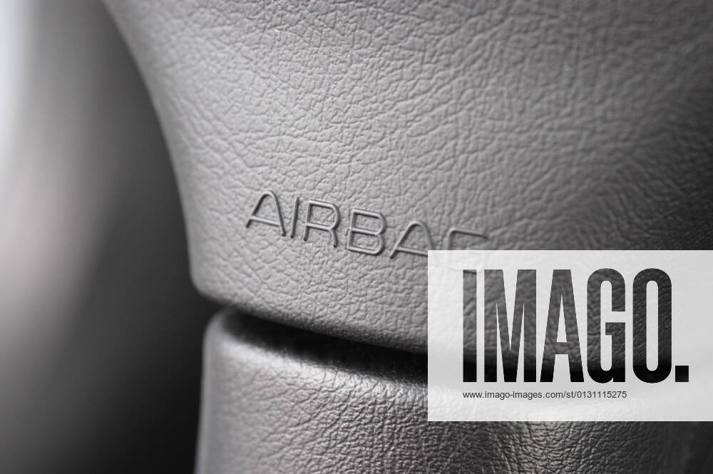 Airbag in a car, Germany BLWS649853