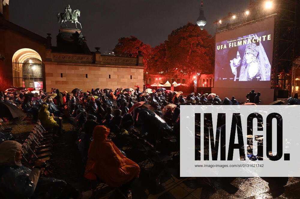 Opening evening of the UFA Film Nights with the screening of the Ernst Lubitsch film Carmen on the Kolonnadenhof of the Museum Island Berlin, 25 08 2021 Foto:xF.xFuturexImage