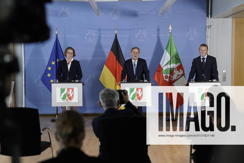 State Chancellery NRW Press conference on reconstruction after the flood disaster Current, 27 08 2021, Duesseldorf, Armin Laschet State Premier of North Rhine-Westphalia, CDU Chairman and candidate for Chancello