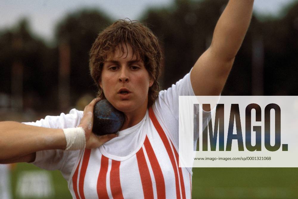 Cordula Schulze (TSC Berlin DDR) Leichtathletik Damen Kugel 1984, Kugelstoß, Kugelstoßen, Aufnahmedatum geschätzt Einzelbild