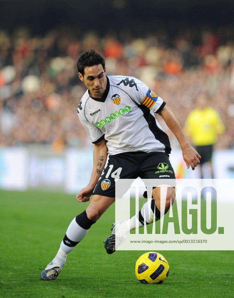 Primera Division, FC Valencia - Deportivo La Coruna (L-R) Vicente Rodriguez - Valencia CF Nur fuer redaktionelle Verwendung, kein Model- oder Eigentum-Release vorhanden.