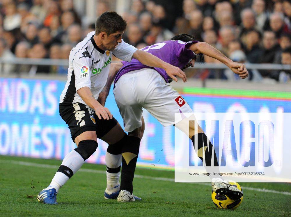 Primera Division, FC Valencia - Deportivo La Coruna (L-R) Pablo Hernandez - Valencia CF Nur fuer redaktionelle Verwendung, kein Model- oder Eigentum-Release vorhanden.