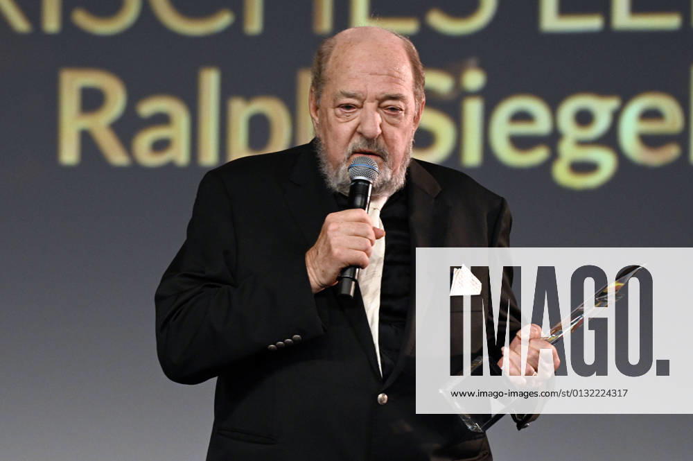 Ralph Siegel at the award ceremony of the Goldene Sonne 2021 during the Sonnenklar TV Gala in Wunderland Kalkar Kalkar, 28 08 2021 Foto:xF.xFuturexImage