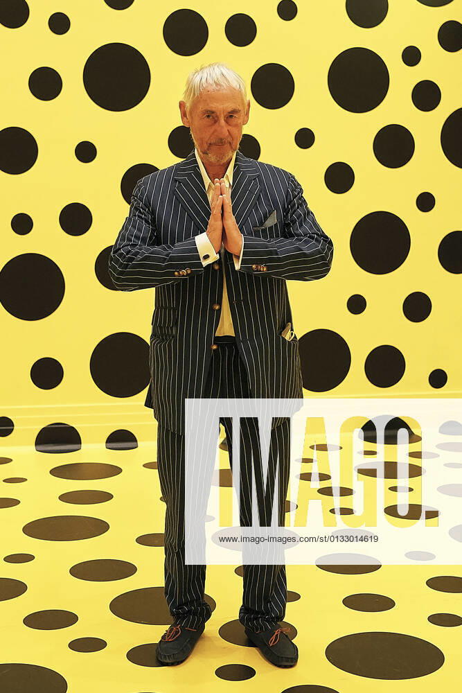 Yayoi Kusama A Retrospective Finissage by Veuve Clicquot Hans Peter Adamski at the Yayoi Kusama A Retrospective Finissage by Veuve Clicquot in the Martin Gropius Bau in Berlin