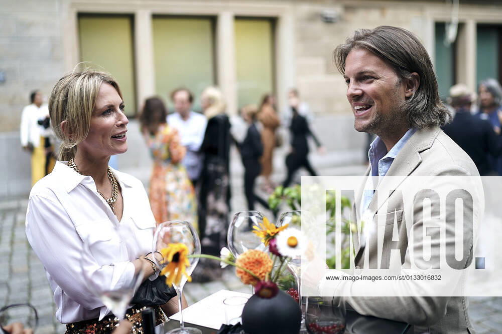 Yayoi Kusama A Retrospective Finissage of Veuve Clicquot Prof Magnus Resch, Tamara von Nayhauß at the Yayoi Kusama A Retrospective Finissage of Veuve Clicquot in the Martin Gropius Bau in Berlin