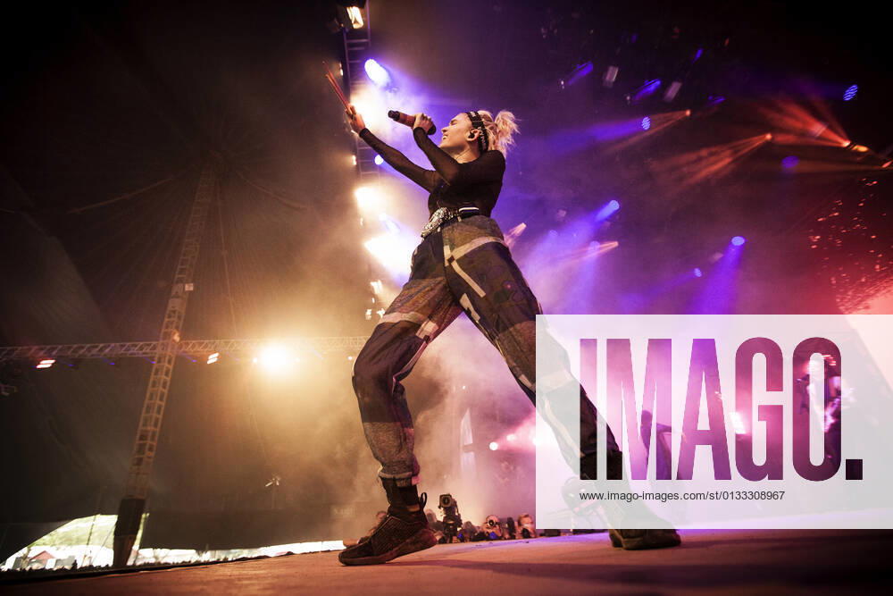 Grimes The Canadian musician, singer and songwriter Claire Elise Boucher is better known by her stage name Grimes and here performs a live concert at the Danish music festival Roskilde Festival 2016. Denmark, 30 06 2016. Roskilde Denmark