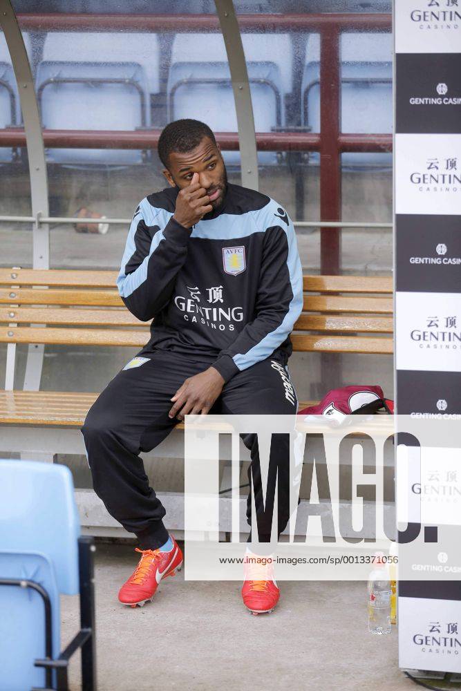 Darren Bent once again starting on the substitutes bench for Aston Villa - Aston Villa vs FC Fulham - Barclays Premiership - Villa Park Birmingham - Season 12 13 - 13 4 13. .