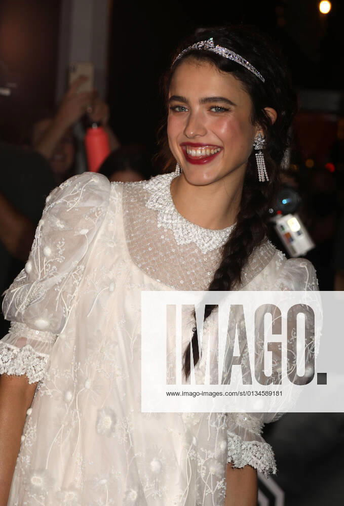 MARGARET QUALLEY attends the 2021 VIP Met Gala departures held at The Mark Hotel. New York USA - ZUMAk03_ 20210913_zaf_k03_294