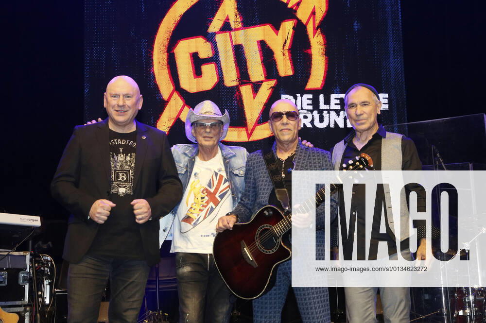 Manfred Hennig, Fritz Puppel, Toni Krahl and Georgi Gogow of City at the press event on the occasion of their farewell tour 50 years of City The last round in the Kesselhaus of the Kulturbrauerei Berlin, 14 09 2021 Foto:xA.xFuturexImage