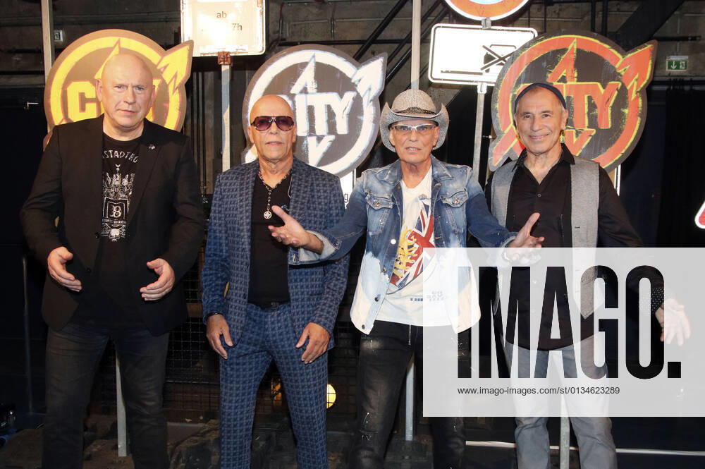 Manfred Hennig, Toni Krahl, Fritz Puppel and Georgi Gogow of City at the press event on the occasion of their farewell tour 50 years of City The last round in the Kesselhaus of the Kulturbrauerei Berlin, 14 09 2021 Foto:xA.xFuturexImage