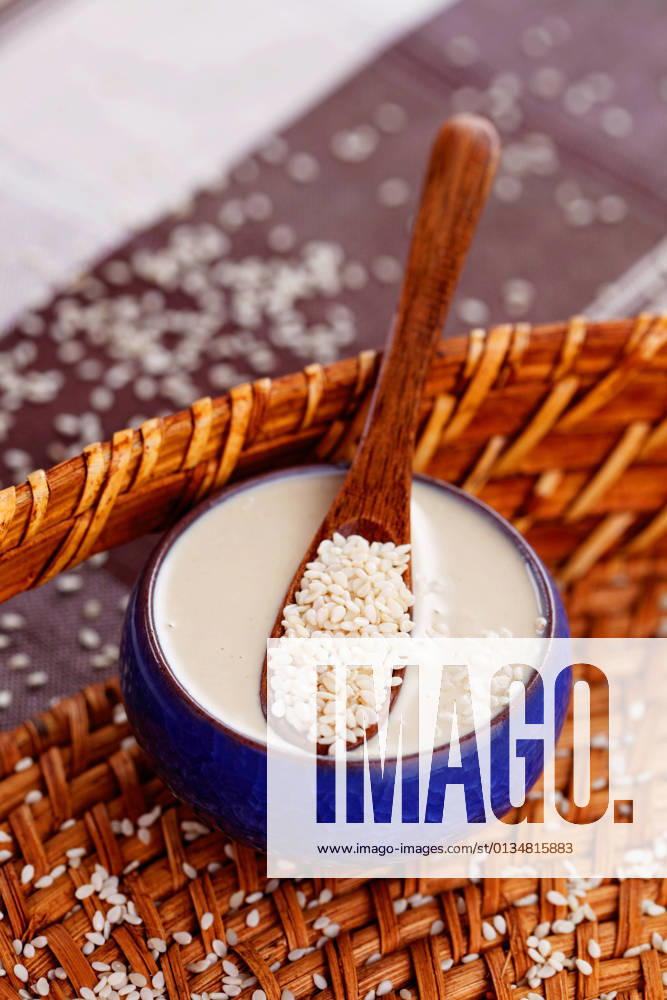 Home made,Tahini,sesame paste,home mades ghg-jmo