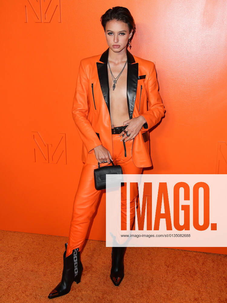 MARCELL VON BERLIN Spring Summer 2021 Runway Fashion Show - Arrivals BEVERLY HILLS, LOS ANGELES, CALIFORNIA, USA - SEPTEMBER 16: Model Tatiana Ringsby arrives at the MARCELL VON BERLIN Spring Summer 2021 Runway Fashion Show held at the Sheats Goldstein Residence on September 16, 2021 in Beverly Hills, Los Angeles, California, United States. Beverly Hills California United States collin-marcellv210916_np0rk