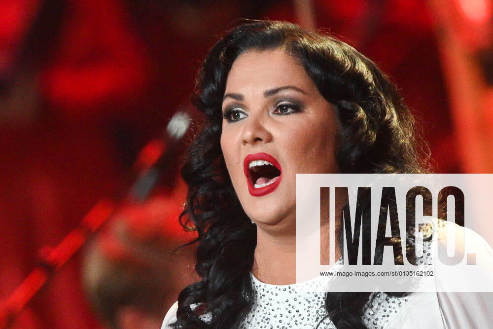 Russia Opera Singer Netrebko Anniversary 6653970 18.09.2021 Opera singer Anna Netrebko performs during a concert marking her 50th birthday, at the State Kremlin Palace, Moscow, Russia. Ramil Sitdikov Sputnik Moscow Russia