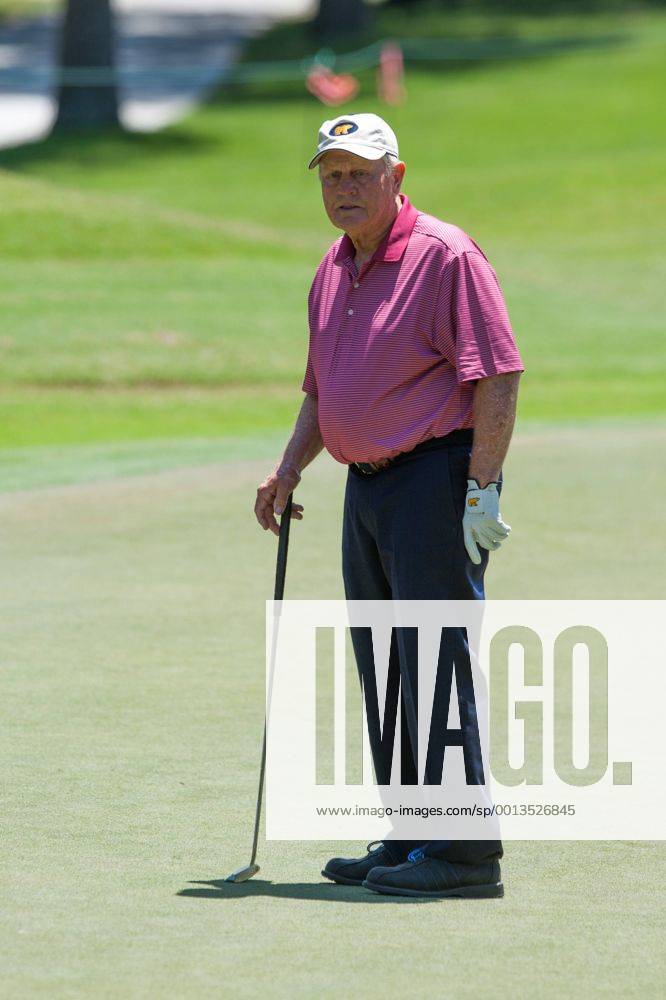 May 04 2013: Insperity Championship, The Greats of Golf golfers Jack Nicklaus on hole-5 greens during the tournament at The Woodlands Country Club in The Woodlands, TX. GOLF: MAY 04 Champions Tour - Insperity Championship Icon20130504039
