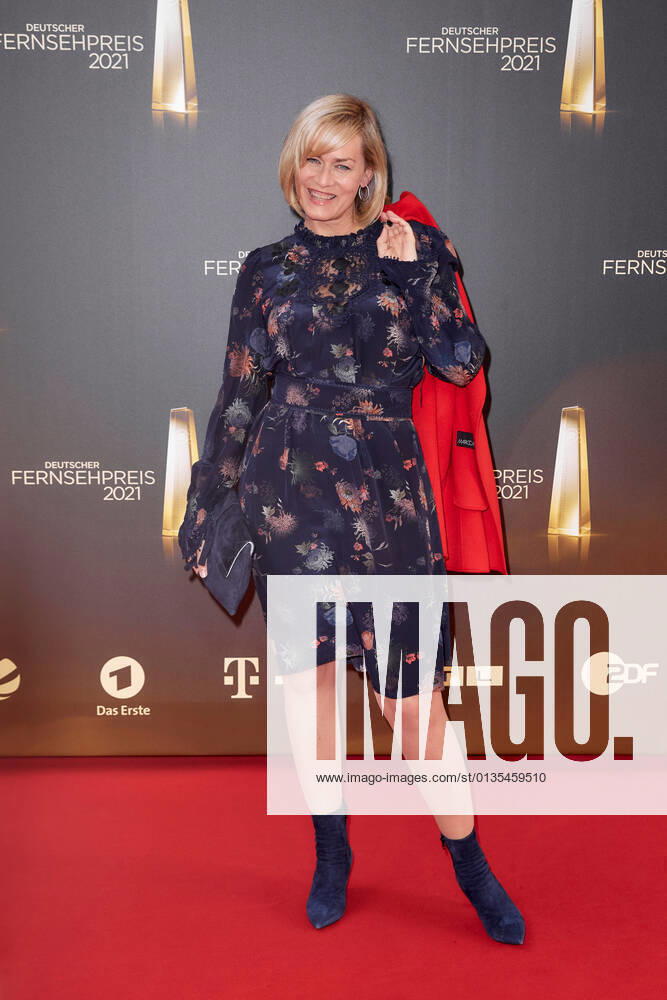 The German Television Award 2021 Gesine Cukrowski on the red carpet at the German Television Award ceremony at the Tanzbrunnen in Cologne