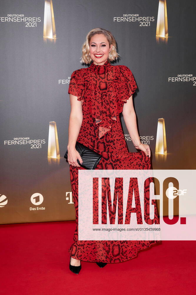 The German Television Award 2021 Ruth Moschner on the red carpet at the award ceremony of the German Television Award at the Tanzbrunnen in Cologne