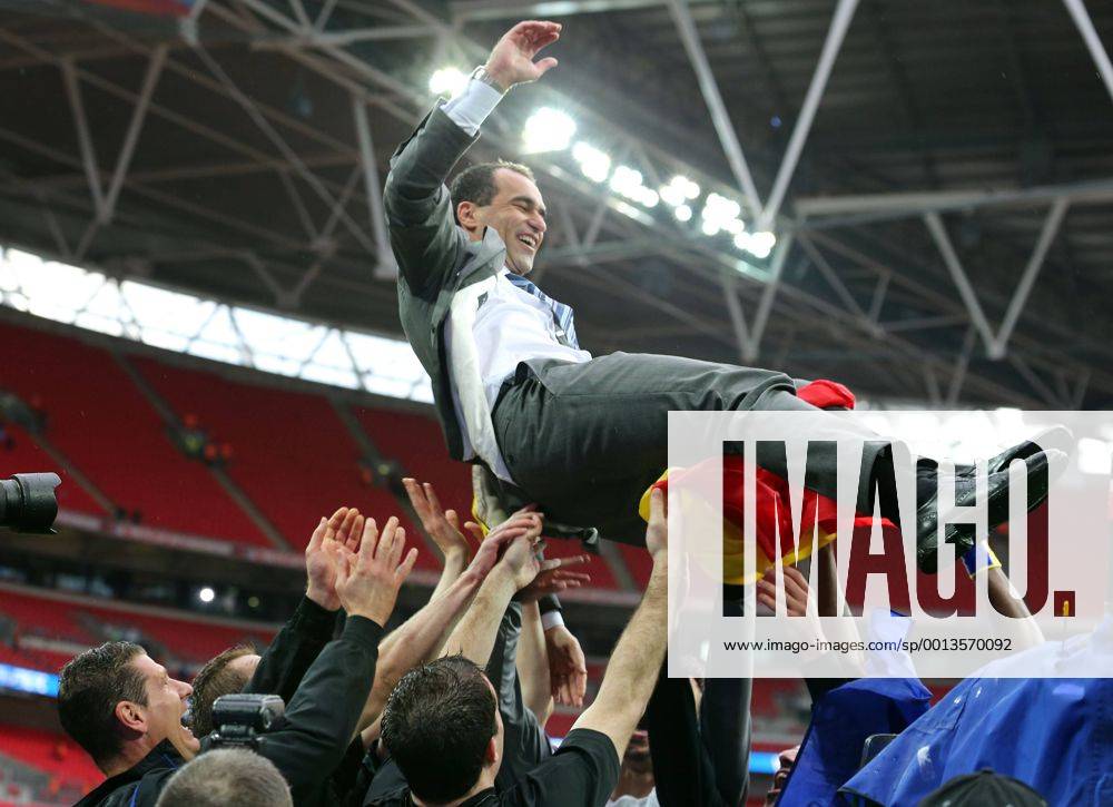 London, England. Roberto Martinez manager of Wigan Athletic after the FA Cup Final between Wigan Athletic and Manchester City from Wembley Stadium. xKieranxGalvinx ActionPlus20146526