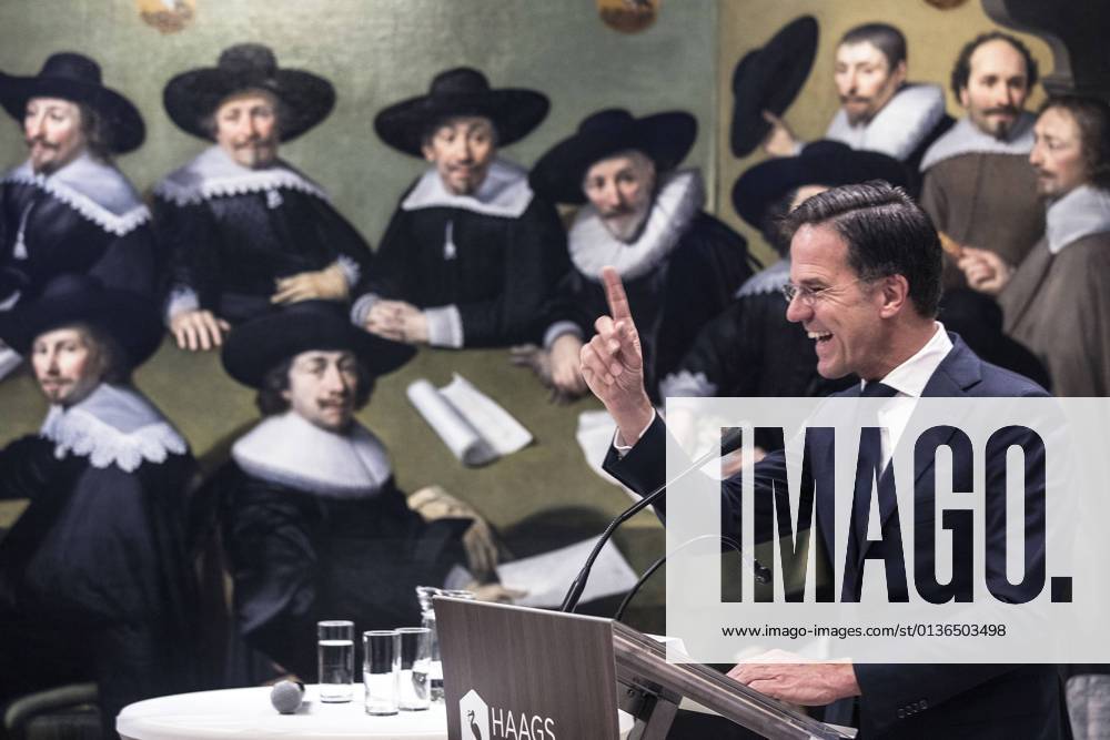 Den Haag - 30-09-2021. Mark Rutte opent in het Haags Historisch Museum de tentoonstelling macht, 800 jaar Binnenhof . Foto, Frank Jansen Mark Rutte opens exhibition in the Hague Historical Museum x13708445x