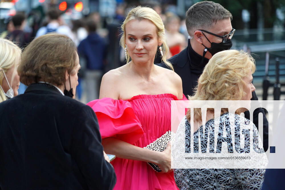 Bilder des Jahres 2021, Entertainment 09 September Entertainment Themen der Woche KW39 September 30, 2021, New York City, New York, USA: DIANE KRUGER at the New York City Ballet 2021 Fall Fashion Gala,.Lincoln Center Plaza, NYC.September 30, 2021. New York City USA - ZUMAms4_ 20210930_zaf_ms4_010