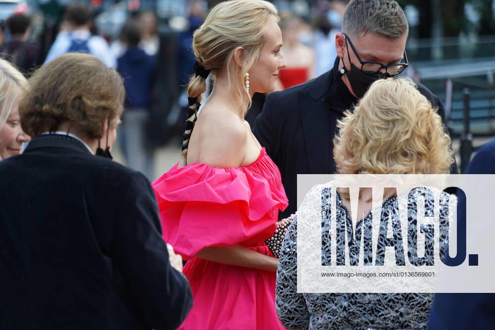 DIANE KRUGER at the New York City Ballet 2021 Fall Fashion Gala,.Lincoln Center Plaza, NYC.September 30, 2021. New York City USA - ZUMAms4_ 20210930_zaf_ms4_057