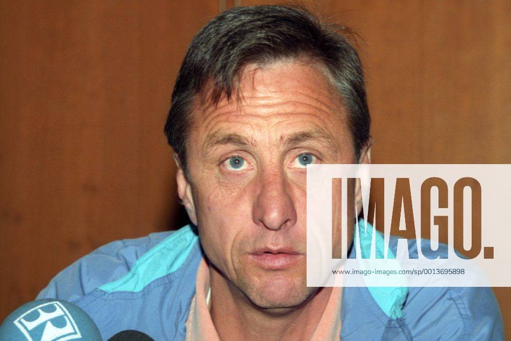 Trainer Johan Cruyff (FC Barcelona) - Pressekonferenz