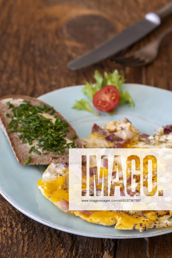 Breakfast,scrambled eggs,hearty,breakfasts,hearties,savory,savoury jb1-max