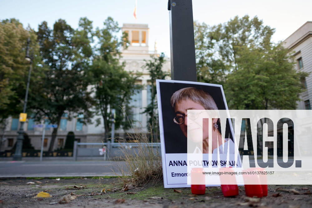 Amnesty International in Germany and Reporters Without Borders commemorate Anna Politkovskaya on October 7 with a vigil in front of the Russian Embassy in Berlin Mitte The Russian jou