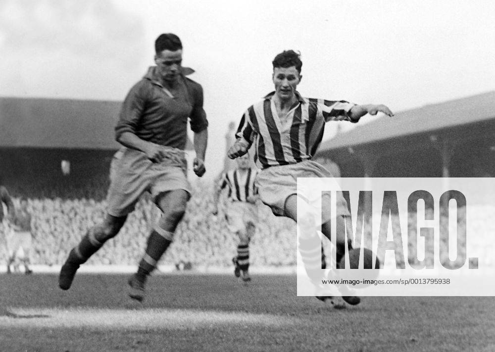 Football - 1949 1950 First Division - Liverpool 2 West Bromwich Albion 1 West Brom s Len Millard, right, and Liverpool s Billy Liddell at Anfield. 18 02 1950