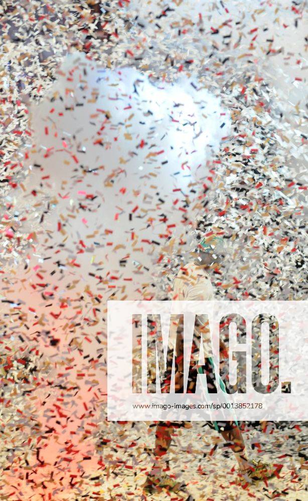 Miami, FL - Florida, USA - United States - LeBron James celebrates during the 2013 Miami Heat Championship Celebration at the American Airlines Arena. American Airlines Arena, Miami Florida. 6 24 13.Taimy Alvarez , Sun Sentinel. News - June 24, 2013 - ZUMAss5