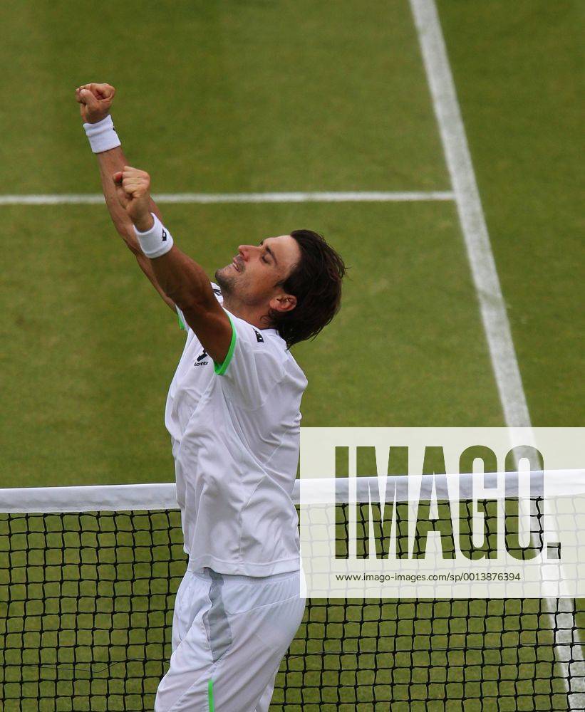 David Ferrer of Spain celebrates after the second round of men s singles on day 5 of the Wimbledon Lawn Tennis Championships at the All England Lawn Tennis and Croquet Club in London, Britain, on June 28, 2013. (Xinhua Yin Gang) BRITAIN-LONDON-TENNIS-WIMBLEDON-DAY 5